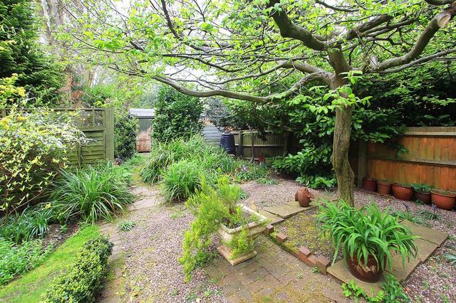  Image of 2 Bedroom Semi-Detached for sale at Tudor Crescent  Wolverhampton, WV2 4PX