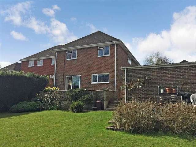  Image of 4 Bedroom Detached for sale at Tunbridge Wells Kent Tunbridge Wells, TN4 0AQ