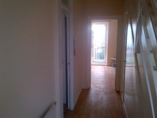  Image of 4 Bedroom Maisonette to rent at PRINCE REGENTS LANE  NEWHAM, E16 3JP