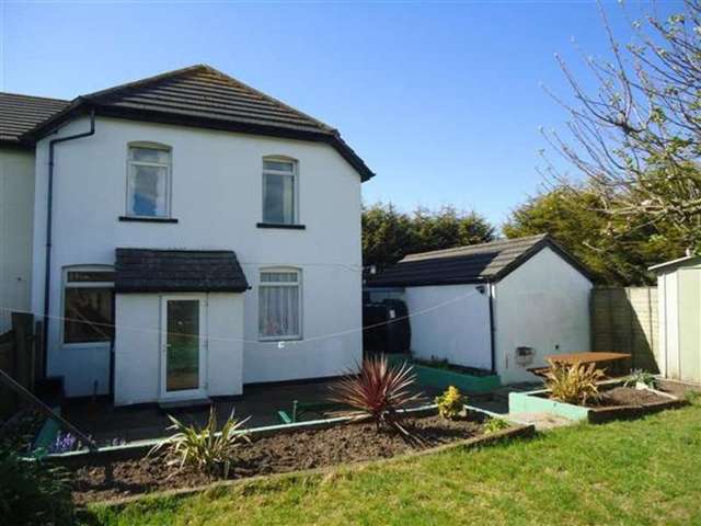  Image of 3 Bedroom Semi-Detached to rent at Llanfihangel Rogiet, NP26 3JG