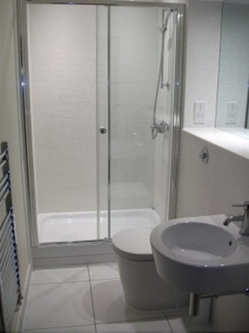  Image of 2 Bedroom Flat to rent at Raphael House 250 High Road ilford, IG1 1YT
