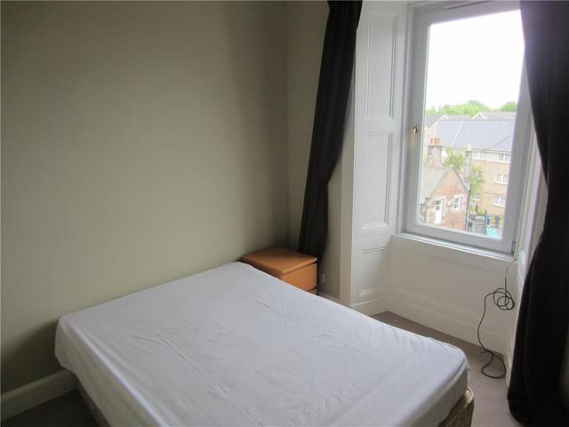  Image of 1 Bedroom Flat to rent at Roseburn Edinburgh Edinburgh, EH12 5NW