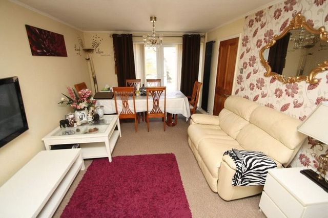  Image of 2 Bedroom Semi-Detached for sale at St. Hughs Avenue  High Wycombe, HP13 7TY