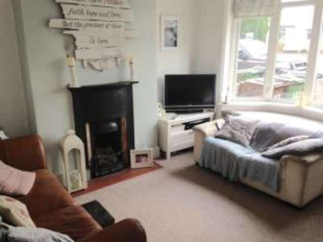  Image of 2 Bedroom Terraced for sale at Bromsgrove Worcestershire Sidemoor, B61 0AP
