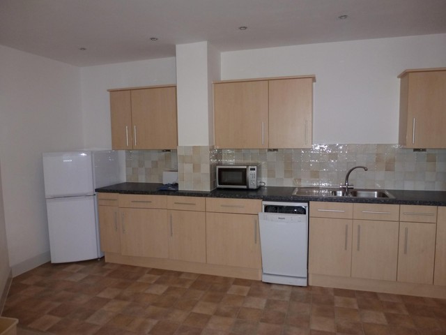  Image of 2 Bedroom Apartment to rent at 70 High Street Southampton, SO14 2NW