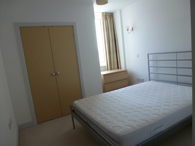  Image of 2 Bedroom Apartment to rent at 70 High Street Southampton, SO14 2NW