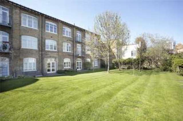  Image of 2 Bedroom Semi-Detached for sale at Restoration Square London Battersea, SW11 3HJ