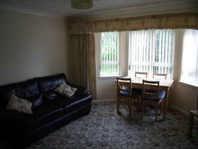  Image of 2 Bedroom Flat to rent at Livingston West Lothian West Lothian, EH54 8JP