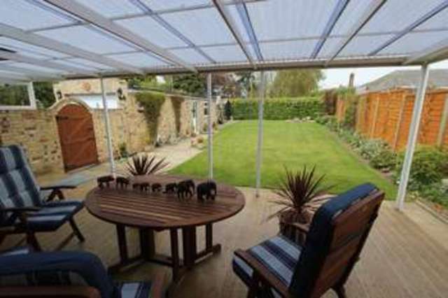  Image of 2 Bedroom Detached for sale at Welton Road  Brough, HU15 1BJ