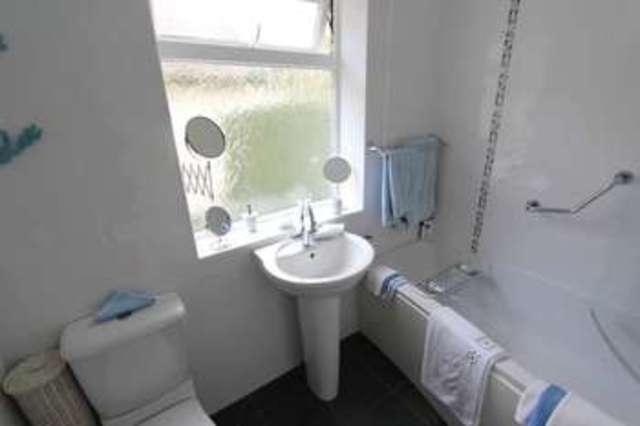  Image of 2 Bedroom Detached for sale at Welton Road  Brough, HU15 1BJ