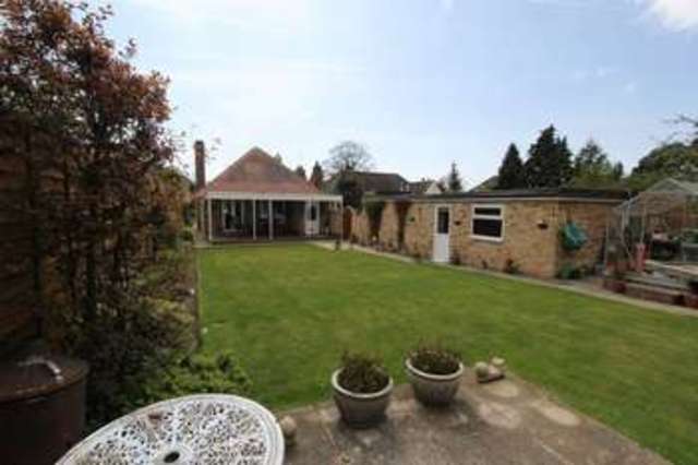  Image of 2 Bedroom Detached for sale at Welton Road  Brough, HU15 1BJ