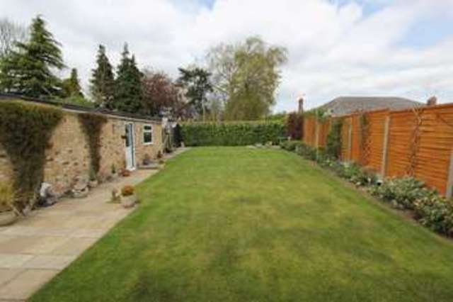  Image of 2 Bedroom Detached for sale at Welton Road  Brough, HU15 1BJ
