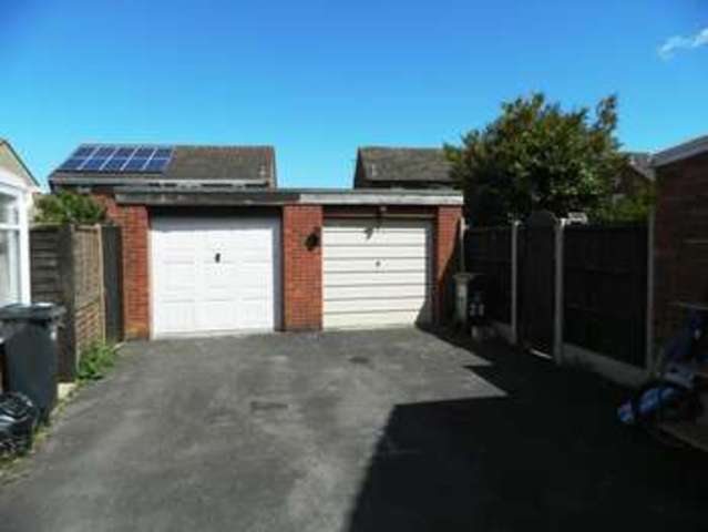  Image of 2 Bedroom Terraced for sale at Westwood Road  Bridgwater, TA6 4HJ