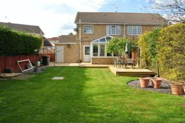  Image of 3 Bedroom Semi-Detached for sale at Winchester Road  Grantham, NG31 8RX