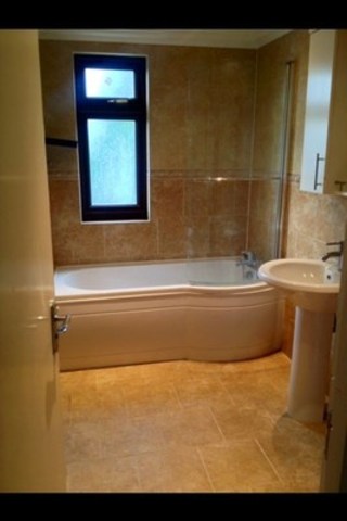  Image of Terraced to rent at . WOODFORD AVENUE GANTS HILL ILFORD, IG2 6UX