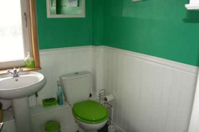  Image of 3 Bedroom Terraced for sale at Myrtlefield  Aviemore, PH22 1SB