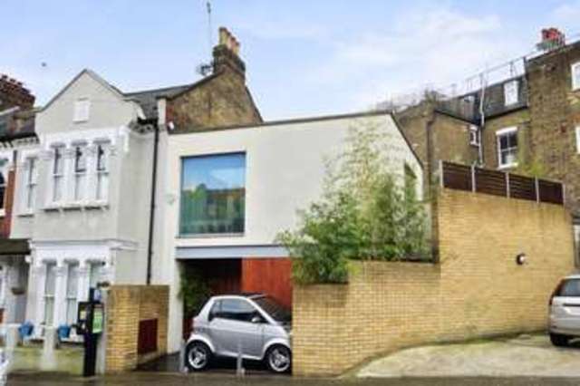  Image of 2 Bedroom Detached for sale at Aliwal Road  London, SW11 1RB