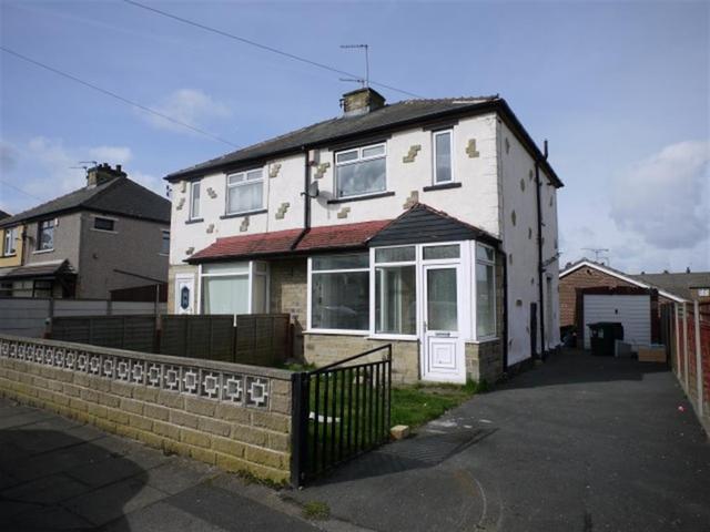 Image of 3 Bedroom Semi-Detached to rent at Bradford  Tong Street, BD4 8PS