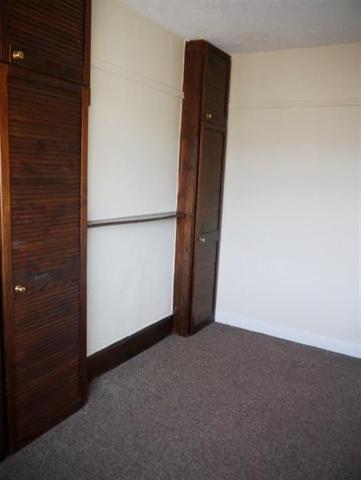  Image of 3 Bedroom Semi-Detached to rent at Bradford  Tong Street, BD4 8PS