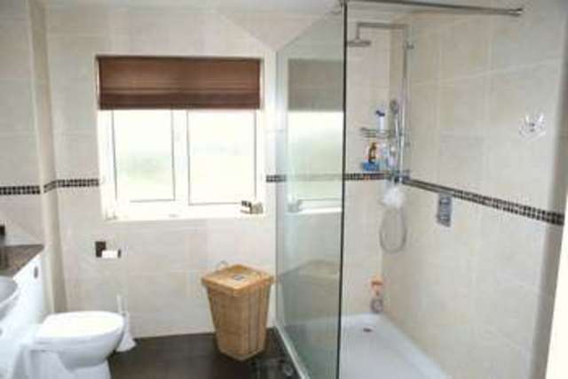  Image of 5 Bedroom Detached for sale at Arbor Lane Winnersh Wokingham, RG41 5JD