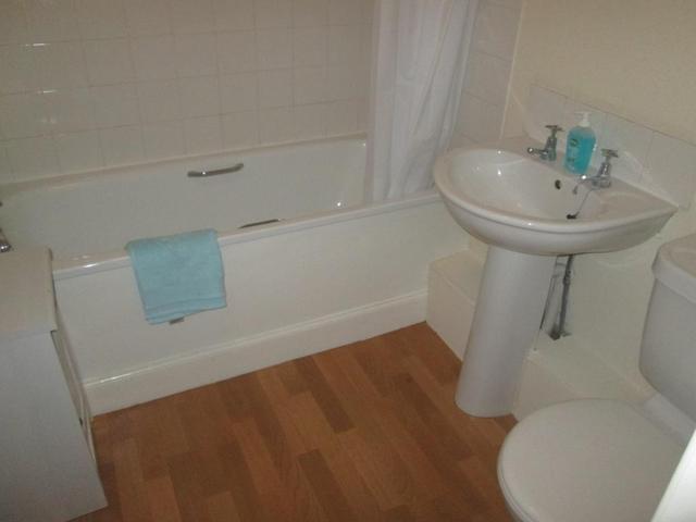  Image of 3 Bedroom Flat to rent at Stobswell Dundee Dundee, DD4 6HJ