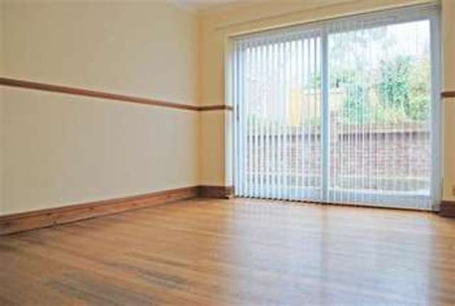  Image of 4 Bedroom End of Terrace to rent at Buckhurst Hill, IG9 5SA