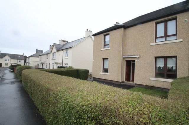  Image of 2 Bedroom Flat for sale at Arduthie Road  Glasgow, G51 4TS