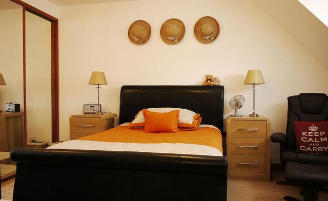  Image of 3 Bedroom Detached to rent at Canterbury, CT1 1BP