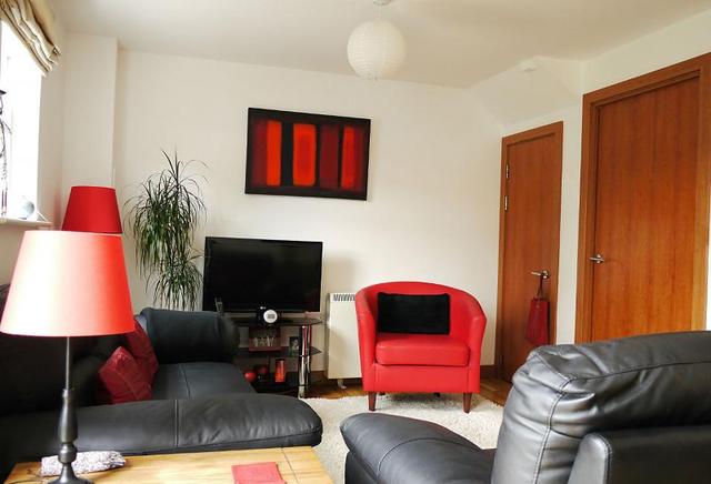  Image of 3 Bedroom Detached to rent at Canterbury, CT1 1BP