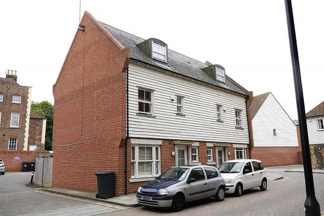  Image of 3 Bedroom Detached to rent at Canterbury, CT1 1BP