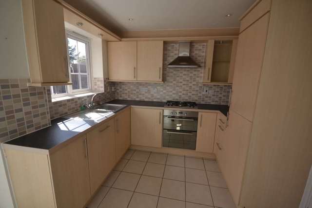  Image of 2 Bedroom Semi-Detached to rent at Benham Drive Spencers Wood Reading, RG7 1FB