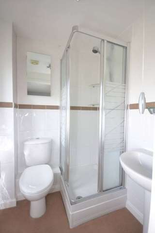  Image of 2 Bedroom Semi-Detached to rent at Benham Drive Spencers Wood Reading, RG7 1FB
