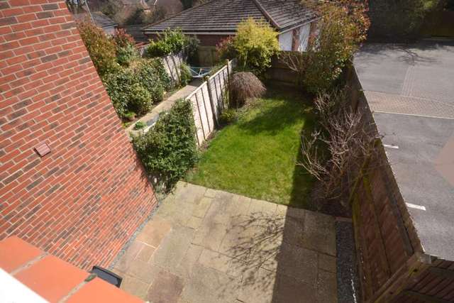  Image of 2 Bedroom Semi-Detached to rent at Benham Drive Spencers Wood Reading, RG7 1FB