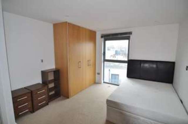  Image of 2 Bedroom Flat to rent at Broad Quay  Bristol, BS1 4AU