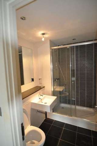  Image of 2 Bedroom Flat to rent at Broad Quay  Bristol, BS1 4AU