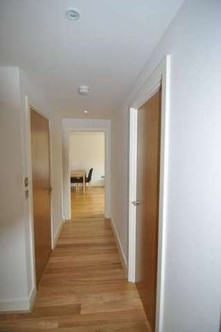  Image of 2 Bedroom Flat to rent at Broad Quay  Bristol, BS1 4AU