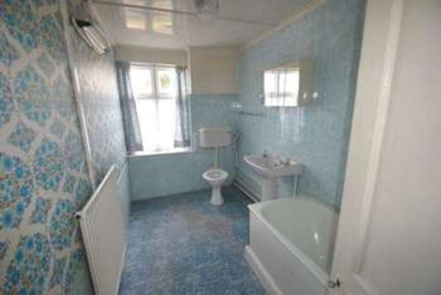  Image of 3 Bedroom Detached for sale at Howard Road Broadwell Coleford, GL16 7BT