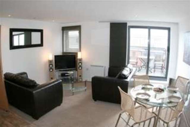  Image of 2 Bedroom Flat to rent at Warrington, WA2 7TJ