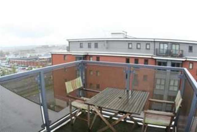  Image of 2 Bedroom Flat to rent at Warrington, WA2 7TJ