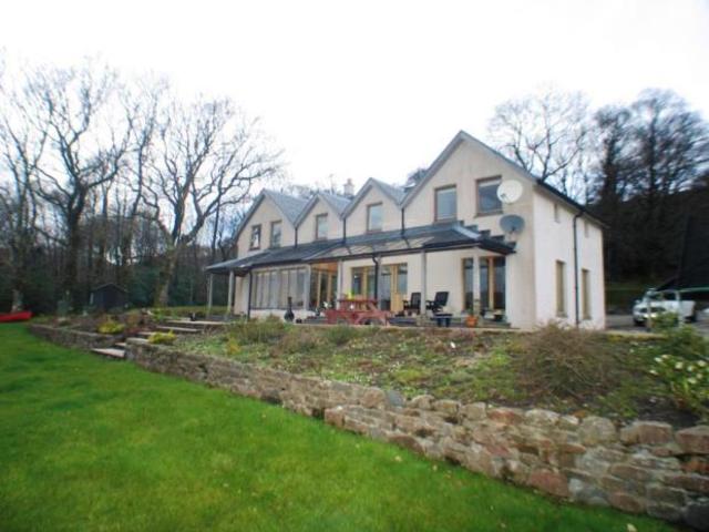  Image of 5 Bedroom Detached to rent at Colintraive Tighnabruaich Argyll and Bute, PA22 3AR