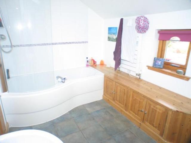  Image of 5 Bedroom Detached to rent at Colintraive Tighnabruaich Argyll and Bute, PA22 3AR