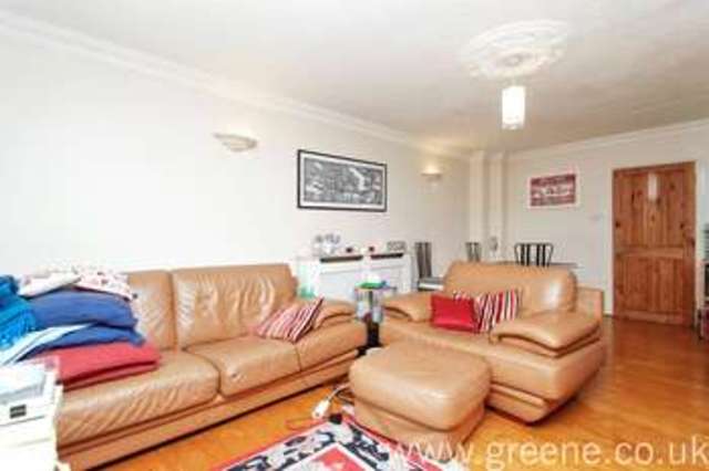  Image of 2 Bedroom Flat to rent at Mapesbury London Fortune Green, NW2 4BN
