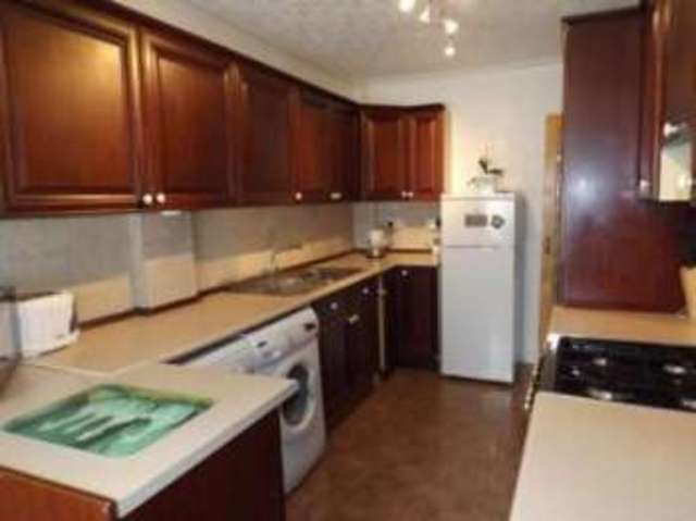 Image of 3 Bedroom Terraced for sale at Chigwell Essex Chigwell, IG7 5LN