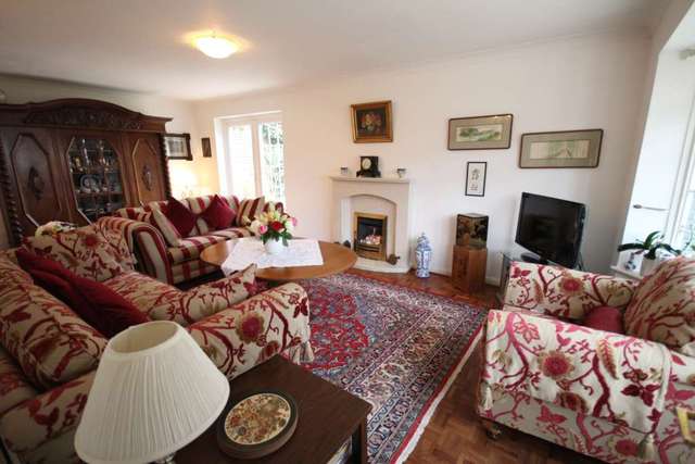  Image of 4 Bedroom Detached for sale at Cromhamstone Stone Aylesbury, HP17 8NH