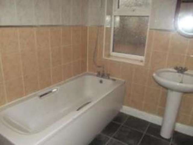  Image of 3 Bedroom Semi-Detached for sale at Handforth Wilmslow Handforth, SK9 3LN
