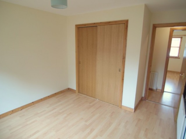  Image of 2 Bedroom Flat to rent at Dunfermline Fife Fife, KY12 9DX