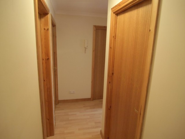  Image of 2 Bedroom Flat to rent at Dunfermline Fife Fife, KY12 9DX