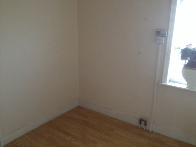  Image of 4 Bedroom Terraced to rent at Deacons Crescent  Doncaster, DN11 0SY