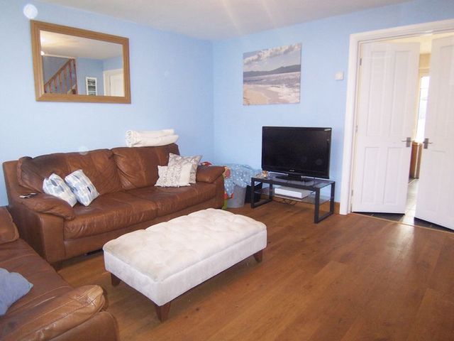  Image of Property for sale at Ermin Walk  Thatcham, RG19 3SD