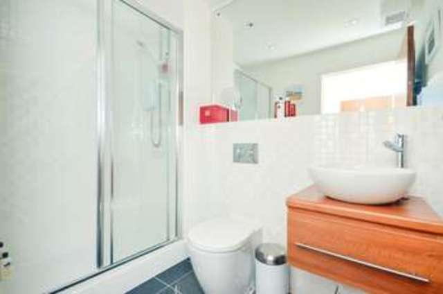  Image of 2 Bedroom Flat for sale at Kimmerghame Path Fettes Edinburgh, EH4 2GN